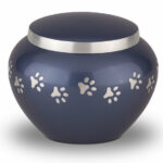 Rounded Paw Print Urn for Pet Ashes - Image 3